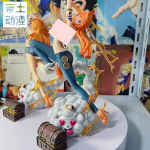 Figurine One Piece - Nami Nuage